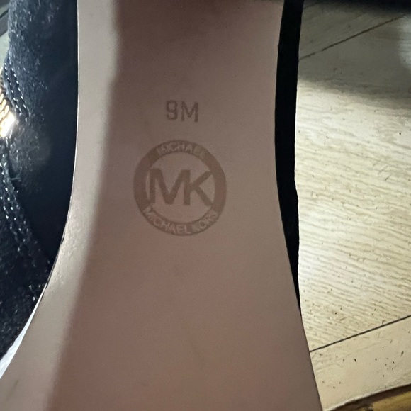 Michael Kors Regina platform boots - Picture 3 of 8